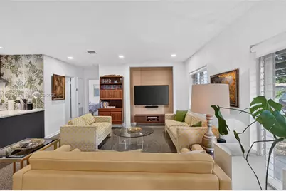 401 NW 28th Ct, Wilton Manors, FL 33311 - Photo 13