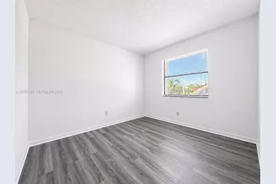 9730 Hammocks Blvd #201-28, Miami, FL 33196 - Photo 15