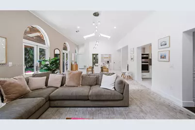 530 Sabal Palm Rd, Miami, FL 33137 - Photo 23