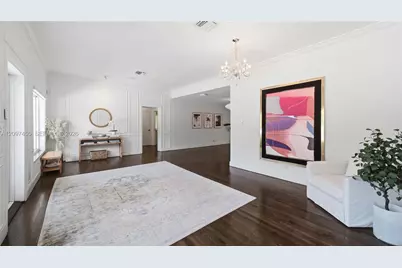 530 Sabal Palm Rd, Miami, FL 33137 - Photo 9