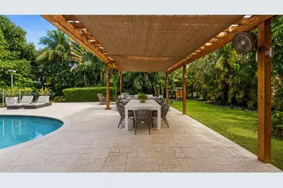 530 Sabal Palm Rd, Miami, FL 33137 - Photo 51