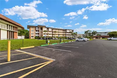 2901 NW 46th Ave #307, Lauderdale Lakes, FL 33313 - Photo 43