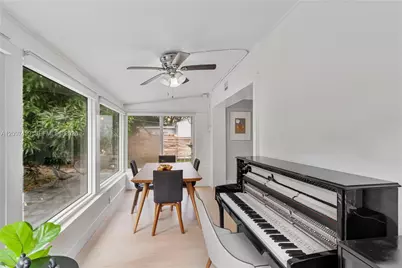 202 NW 92nd St, Miami Shores, FL 33150 - Photo 17
