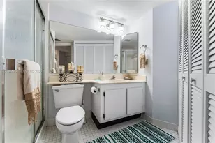 7737 NW 79th Ave, Tamarac, FL 33321 - Photo 15