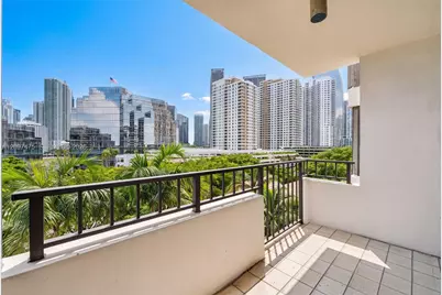 520 Brickell Key Dr #A721, Miami, FL 33131 - Photo 27