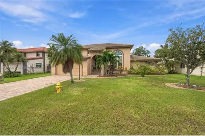 5361 Lancelot Ln, Davie, FL 33331 - Photo 1