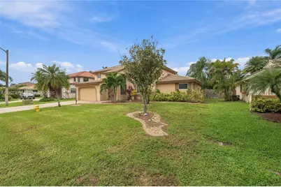 5361 Lancelot Ln, Davie, FL 33331 - Photo 3