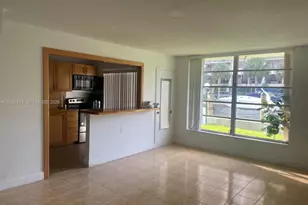 1750 NE 115th St, Miami, FL 33181 - Photo 3