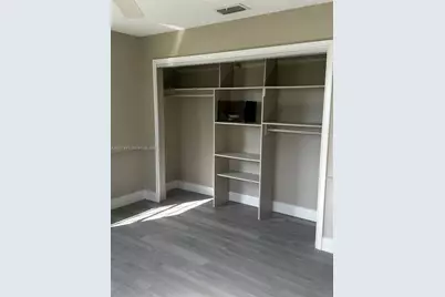 20200 NW 32nd Ave, Miami Gardens, FL 33056 - Photo 5