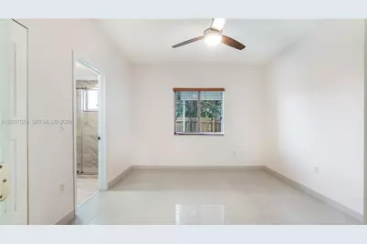 7230 NW 174 Ter #104, Hialeah, FL 33015 - Photo 11