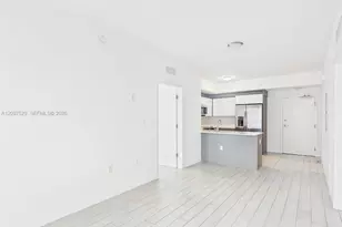 321 NE 26th St, Miami, FL 33137 - Photo 3