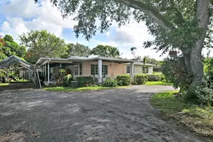 6851 Sunset Dr, South Miami, FL 33143 - Photo 1