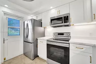 2200 NE 33rd Ave, Fort Lauderdale, FL 33305 - Photo 7
