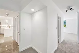2200 NE 33rd Ave, Fort Lauderdale, FL 33305 - Photo 21