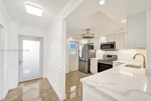 2200 NE 33rd Ave, Fort Lauderdale, FL 33305 - Photo 9