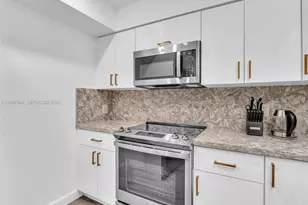 1904 S Ocean Dr, Hallandale Beach, FL 33009 - Photo 7