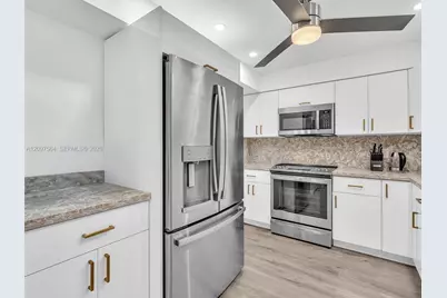 1904 S Ocean Dr #905, Hallandale Beach, FL 33009 - Photo 5