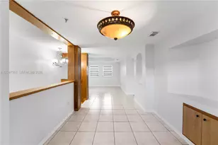 955 NW 82nd Ave, Miami, FL 33126 - Photo 7