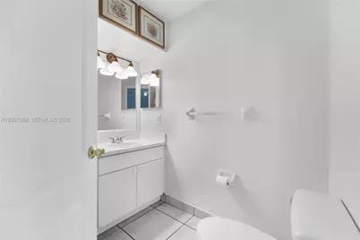 955 NW 82nd Ave #213-C, Miami, FL 33126 - Photo 21