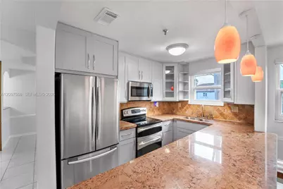 955 NW 82nd Ave #213-C, Miami, FL 33126 - Photo 17