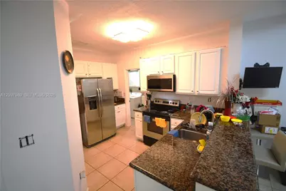 6804 NW 116th Ct, Doral, FL 33178 - Photo 13
