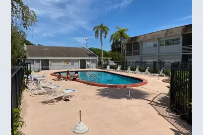 7401 NW 85th St #202, Tamarac, FL 33321 - Photo 23