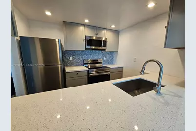 4550 NW 9th St #902E, Miami, FL 33126 - Photo 7