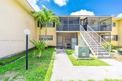 15609 SW 73rd Cir Ter #8-5, Miami, FL 33193 - Photo 1