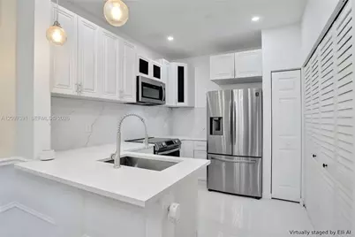 1210 Santa Catalina Ln, North Lauderdale, FL 33068 - Photo 13