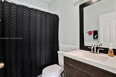 1210 Santa Catalina Ln, North Lauderdale, FL 33068 - Photo 21