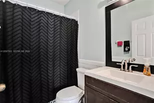1210 Santa Catalina Ln, North Lauderdale, FL 33068 - Photo 21