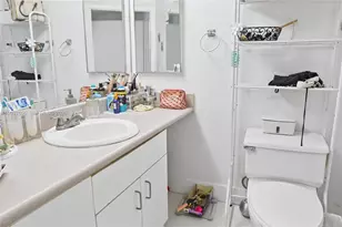 701 Brickell Key Blvd, Miami, FL 33131 - Photo 9
