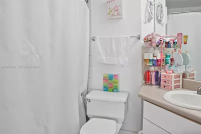 701 Brickell Key Blvd #2309, Miami, FL 33131 - Photo 11