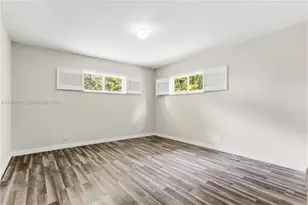 4801 SW 59th Terrace, Davie, FL 33314 - Photo 17
