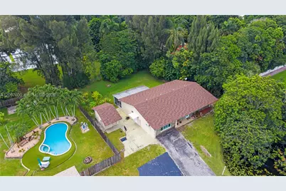 4801 SW 59th Ter, Davie, FL 33314 - Photo 49