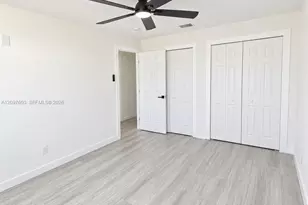 1735 New Hampshire Ave NE, Saint Petersburg, FL 33703 - Photo 11