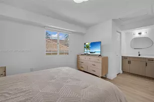 2921 NE 185th St (Remodeled), Aventura, FL 33180 - Photo 23