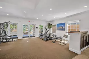 2921 NE 185th St (Remodeled), Aventura, FL 33180 - Photo 29