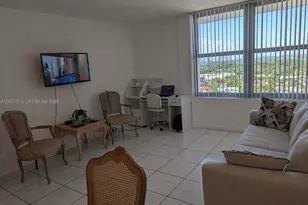 2899 Collins Ave, Miami Beach, FL 33140 - Photo 9