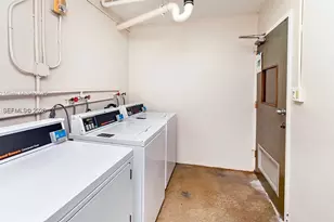 2899 Collins Ave, Miami Beach, FL 33140 - Photo 17