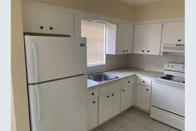 2220 Pierce St #1-4, Hollywood, FL 33020 - Photo 7