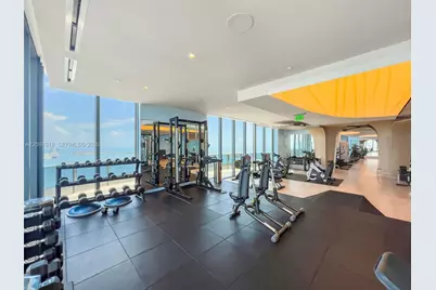 1000 Brickell Plz #2111, Miami, FL 33131 - Photo 31