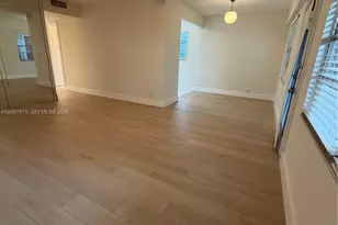 100 SW 132nd Way, Pembroke Pines, FL 33027 - Photo 5
