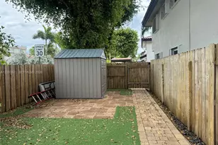 8245 NW 6th Terrace, Miami, FL 33126 - Photo 9