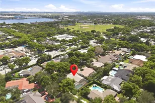 16500 E Stonehaven Rd, Miami Lakes, FL 33014 - Photo 23