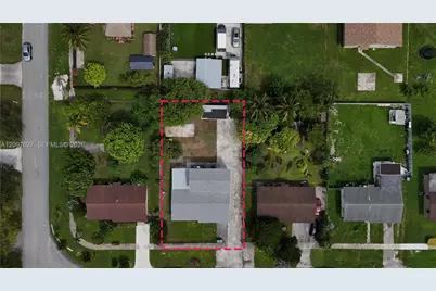 760 NW 6th St, Florida City, FL 33034 - Photo 7