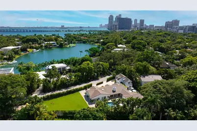 4700 Lake Rd, Miami, FL 33137 - Photo 1