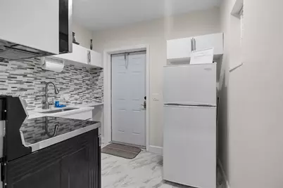 2040 E Hillsboro Blvd #C, Deerfield Beach, FL 33441 - Photo 7