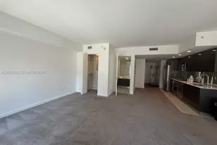 31 SE 6th St, Miami, FL 33131 - Photo 19