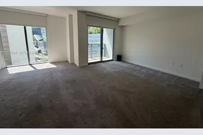 31 SE 6th St #1103, Miami, FL 33131 - Photo 23
